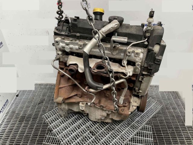 bontott RENAULT CAPTUR Motor (Fűzött blokk hengerfejjel)