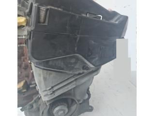 bontott RENAULT CAPTUR Motor (Fűzött blokk hengerfejjel)