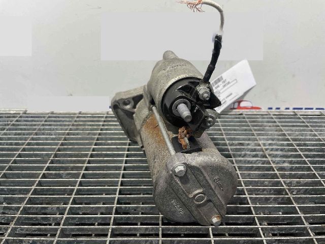 bontott RENAULT CAPTUR Önindító