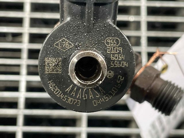 bontott RENAULT CAPTUR Porlasztó (1 db)