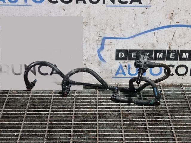 bontott RENAULT CAPTUR Résolajcső