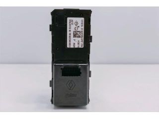 bontott RENAULT CAPTUR Ablakemelő és Tükör Kapcsoló