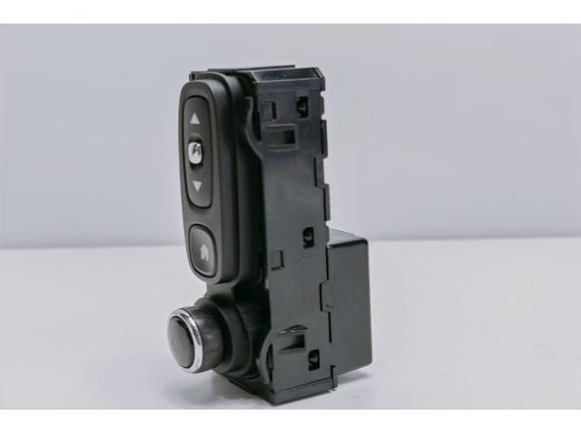 bontott RENAULT CAPTUR Ablakemelő és Tükör Kapcsoló