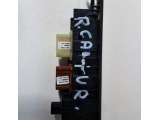 bontott RENAULT CAPTUR Ablakemelő Kapcsoló Négyes / Kettes