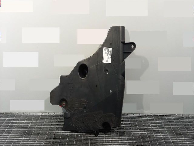 bontott RENAULT CAPTUR Alsó Motorburkolat