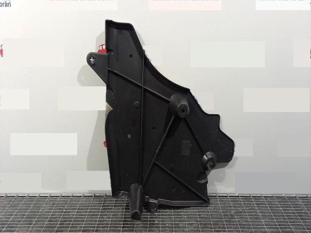 bontott RENAULT CAPTUR Alsó Motorburkolat