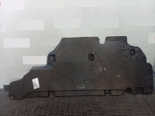 bontott RENAULT CAPTUR Alsó Motorburkolat