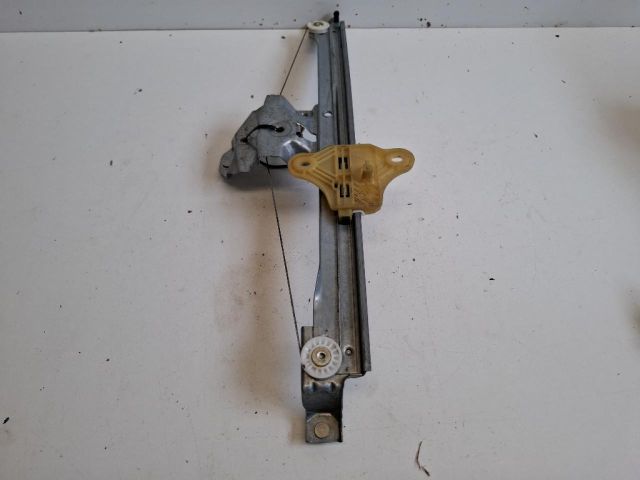 bontott RENAULT CAPTUR Bal első Ablakemelő Szerkezet (Elektromos)