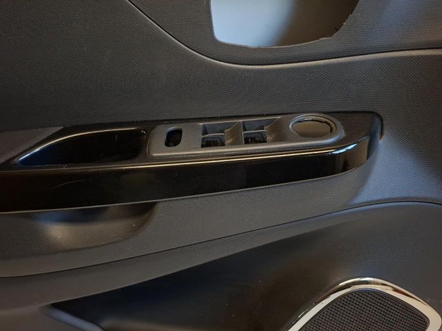 bontott RENAULT CAPTUR Bal első Ajtó Kárpit