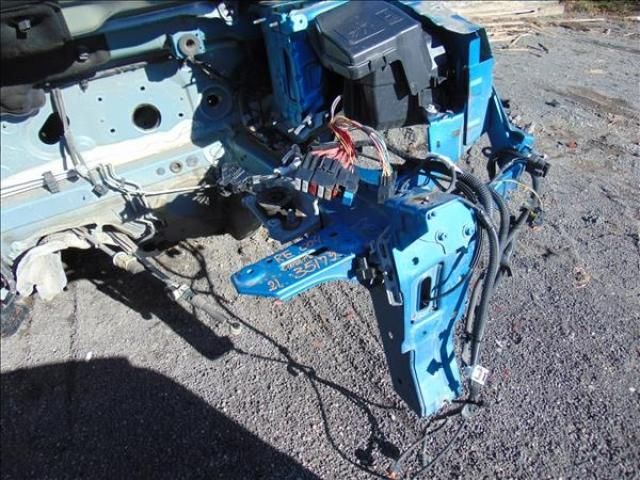 bontott RENAULT CAPTUR Bal első Ütközéscsillapító