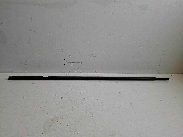 bontott RENAULT CAPTUR Bal első Vízlehúzó Gumicsík