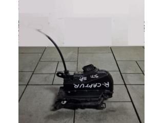 bontott RENAULT CAPTUR Bal hátsó Ajtózár