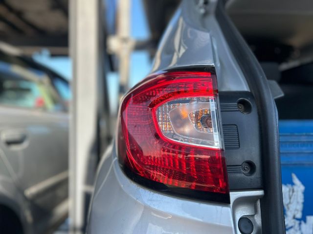 bontott RENAULT CAPTUR Bal Hátsó Lámpa