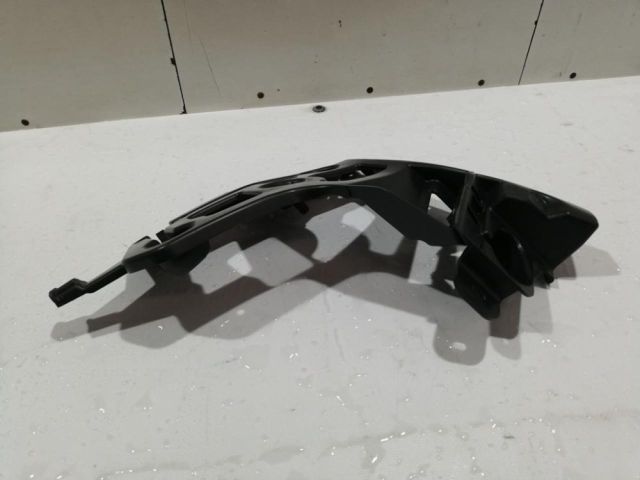 bontott RENAULT CAPTUR Bal hátsó Lökhárító Tartó (Műanyag)