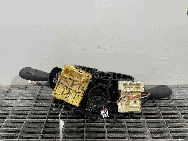 bontott RENAULT CAPTUR Bal Kormánykapcsoló Irányjelző