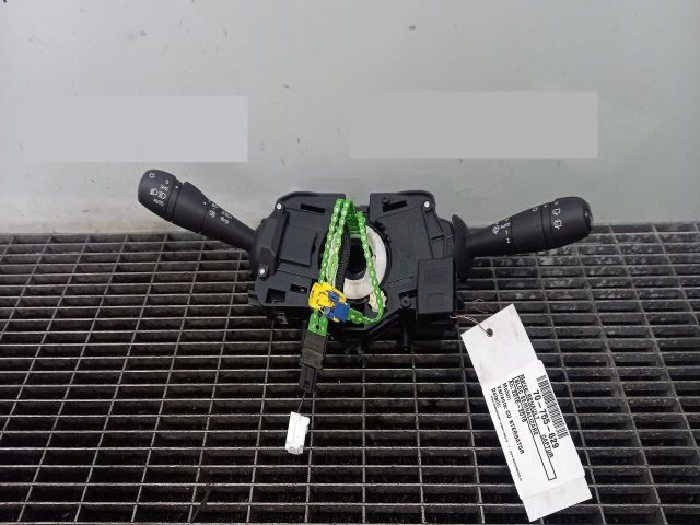 bontott RENAULT CAPTUR Bal Kormánykapcsoló Irányjelző