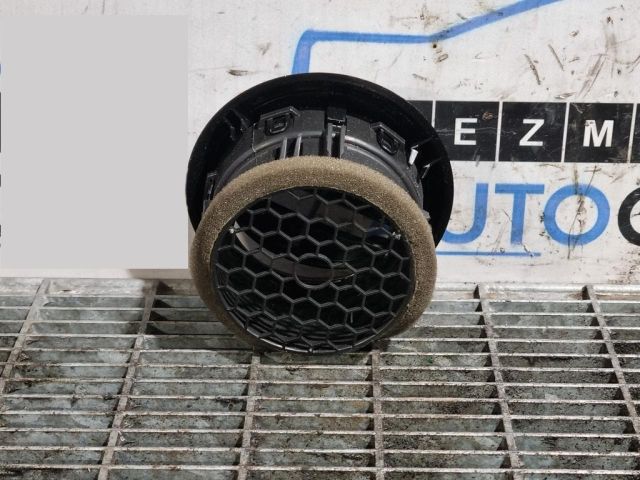 bontott RENAULT CAPTUR Bal Szellőző