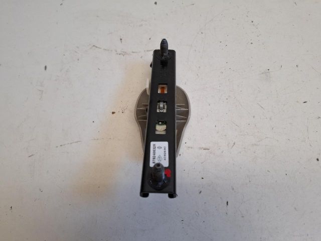 bontott RENAULT CAPTUR Biztonsági Öv Magasság Állító