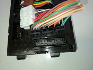 bontott RENAULT CAPTUR Biztosítéktábla Utastér