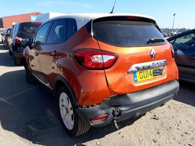 bontott RENAULT CAPTUR Csomagtérajtó Kárpit