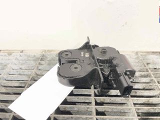 bontott RENAULT CAPTUR Csomagtérajtó Ütköző