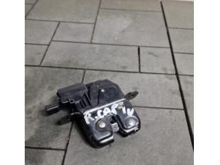 bontott RENAULT CAPTUR Csomagtérajtó Zárszerkezet