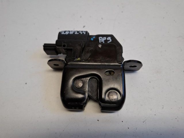 bontott RENAULT CAPTUR Csomagtérajtó Zárszerkezet