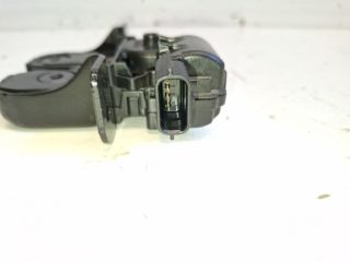 bontott RENAULT CAPTUR Csomagtérajtó Zárszerkezet