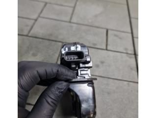 bontott RENAULT CAPTUR Csomagtérajtó Zárszerkezet