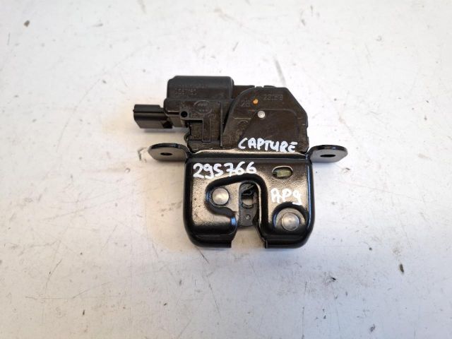 bontott RENAULT CAPTUR Csomagtérajtó Zárszerkezet