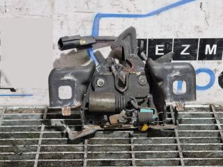 bontott RENAULT CAPTUR Csomagtérajtó Zárszerkezet