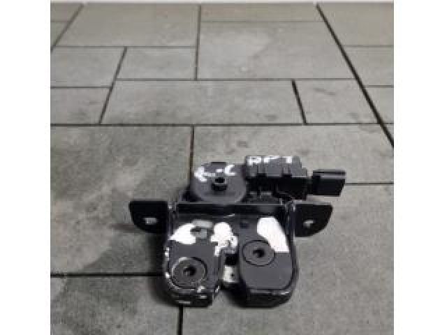 bontott RENAULT CAPTUR Csomagtérajtó Zárszerkezet