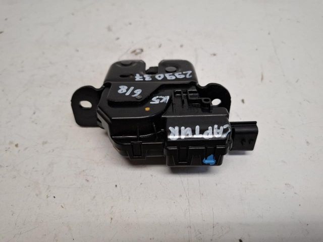 bontott RENAULT CAPTUR Csomagtérajtó Zárszerkezet