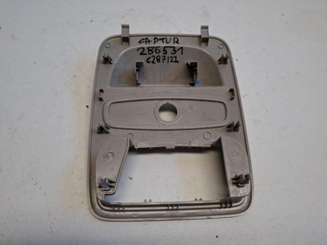 bontott RENAULT CAPTUR Első Beltér Világítás Keret