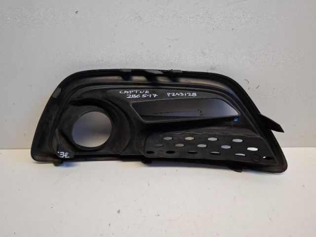 bontott RENAULT CAPTUR Első Lökhárító Jobb Díszrács
