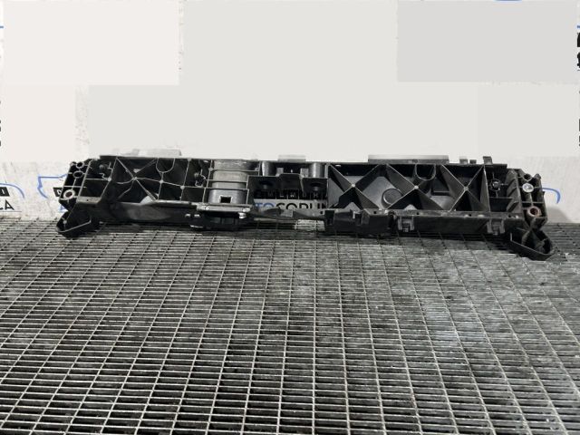 bontott RENAULT CAPTUR Első Lökhárító Merevítő (Fém)