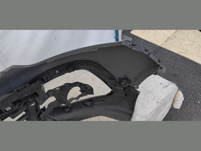 bontott RENAULT CAPTUR Első Lökhárító (Üresen)