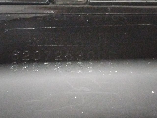 bontott RENAULT CAPTUR Első Lökhárító (Üresen)