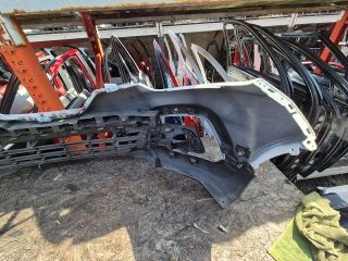 bontott RENAULT CAPTUR Első Lökhárító (Üresen)