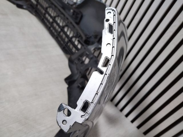 bontott RENAULT CAPTUR Első Lökhárító (Üresen)