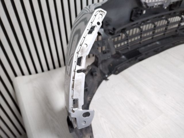 bontott RENAULT CAPTUR Első Lökhárító (Üresen)