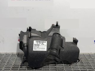 bontott RENAULT CAPTUR Felső Hűtőburkolat