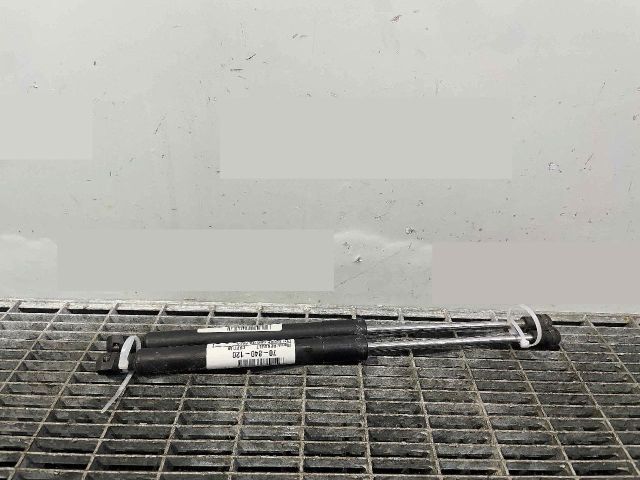 bontott RENAULT CAPTUR Gázrugós Kitámasztó Teleszkóp Motorháztető