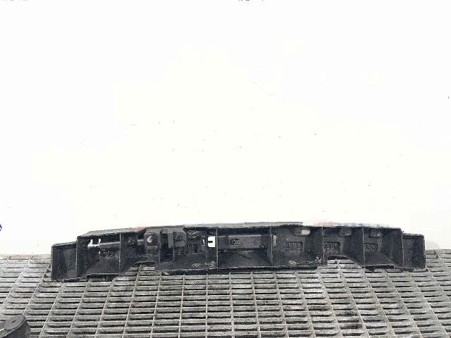 bontott RENAULT CAPTUR Hátsó középső Lökhárító Tartó (Műanyag)