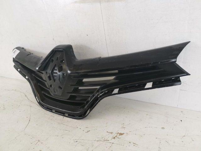 bontott RENAULT CAPTUR Hűtőrács