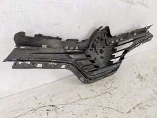 bontott RENAULT CAPTUR Hűtőrács