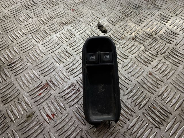 bontott RENAULT CAPTUR II Ablakemelő Kapcsoló Négyes / Kettes