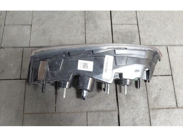 bontott RENAULT CAPTUR II Bal Belső Hátsó Lámpa