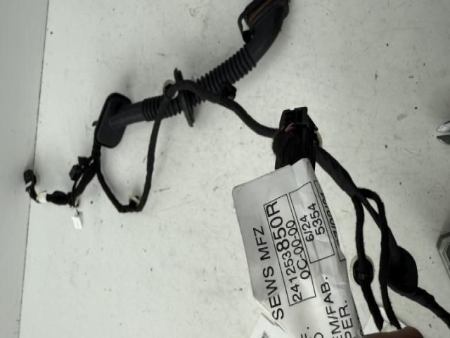 bontott RENAULT CAPTUR II Bal első Ajtó Kábelköteg