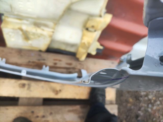 bontott RENAULT CAPTUR II Bal első Sárvédő